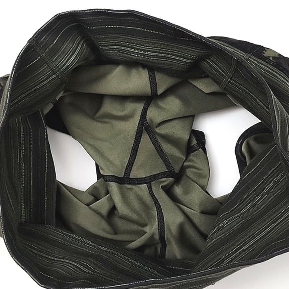 Lululemon Biggie So Fly Butterfly Fatigue Green Training Short 5" Inseam Size 10 - Picture 4 of 11